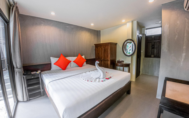 J4 Hotel Samui