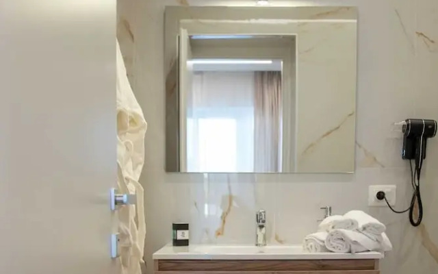 Viroga suite apartments