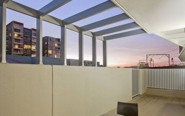 Capitol Apartments Southbank