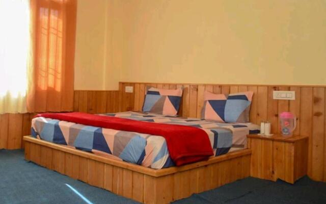 Snow Trails Resort by Gilgo