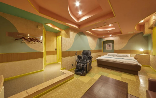 Nagano Coco Club - Adults Only