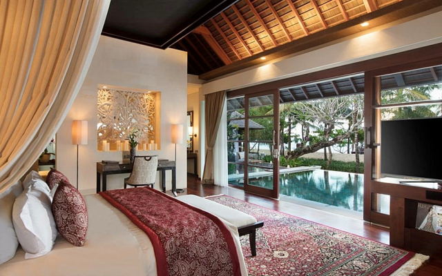 The Royal Santrian Serenity Villas By The Sea