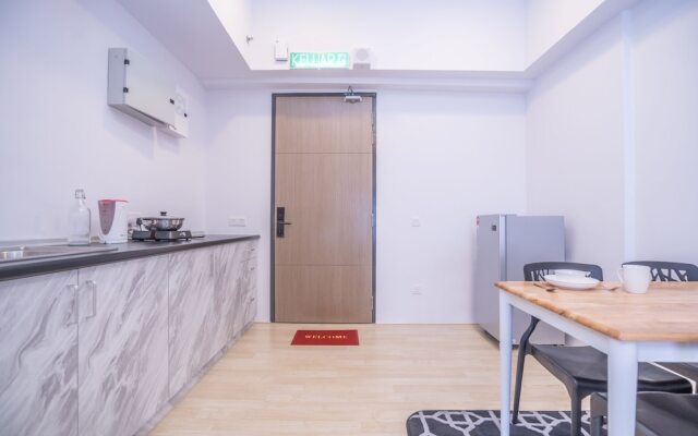 OYO Home 44047 Extraordinary 1br Rev.o