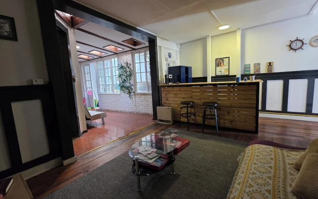 Oceana Suites Chile Hostel