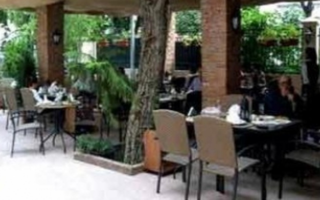 Piccolo Mondo Bucharest