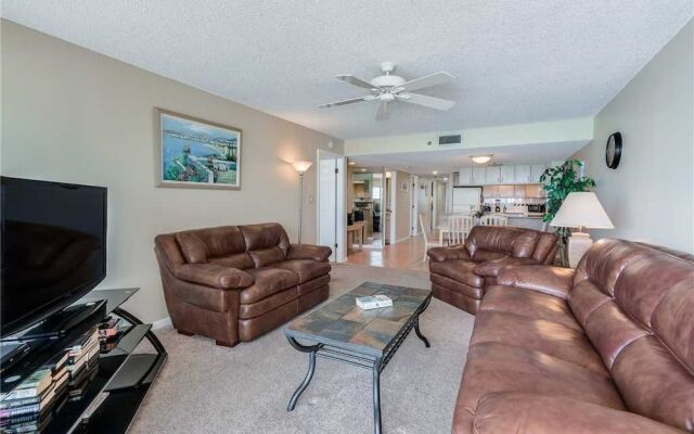Las Brisas 306 - Three Bedroom Condo