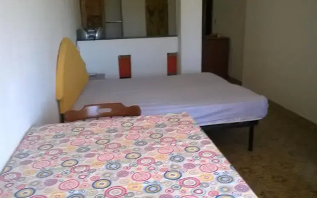 Morena Roommate