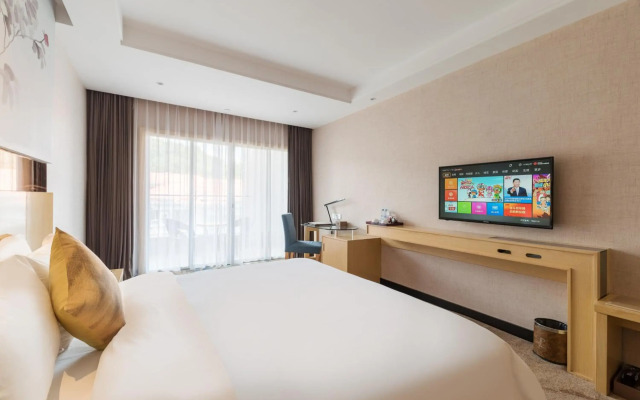 Paco Business Hotel Luogang Branch