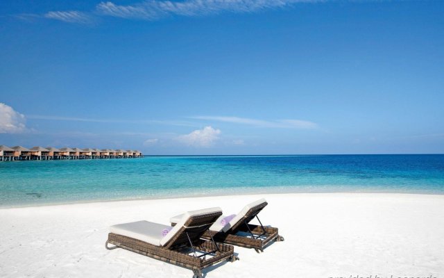 Constance Moofushi All Inclusive