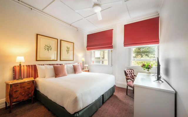 The Russell Boutique Hotel – Guest Rooms – Sydney