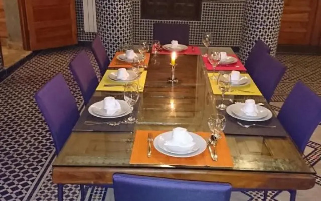 Riad Au " 20 jasmins & Spa "