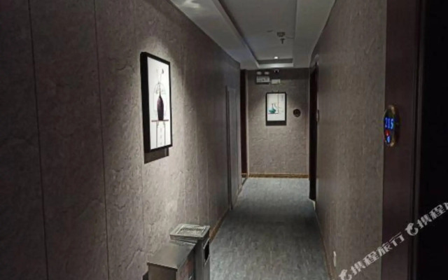 Yuefa Hotel (Shenzhen Dongmen Old Street Shaibu Subway Station)