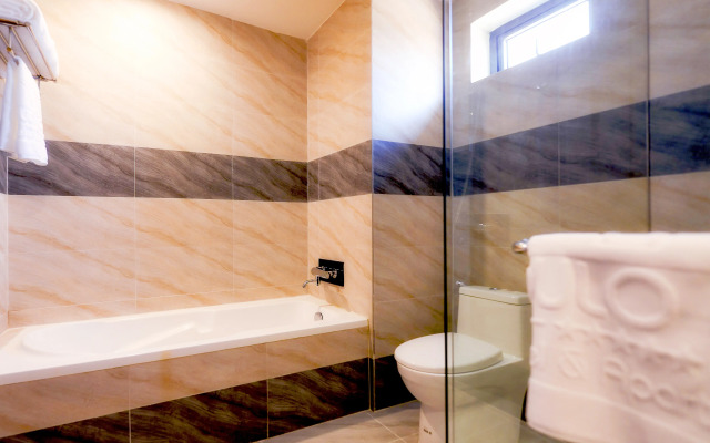 Poulo Wai Hotel and Apartment