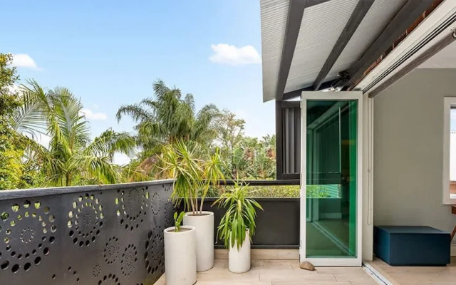 2 Bedroom Tropical Beach Escape