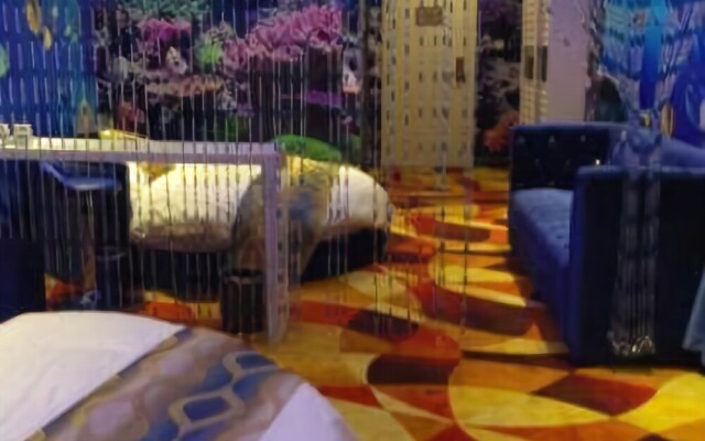 Romantic Coast Theme Hotel