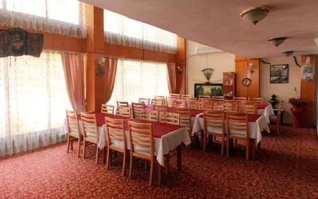 Otel Meral