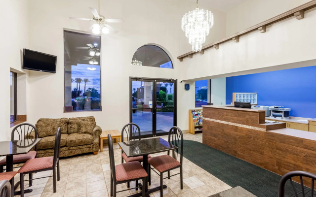 Days Inn by Wyndham Yuma