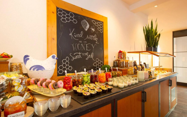 Hotel & Boarding House Schlosserwirt