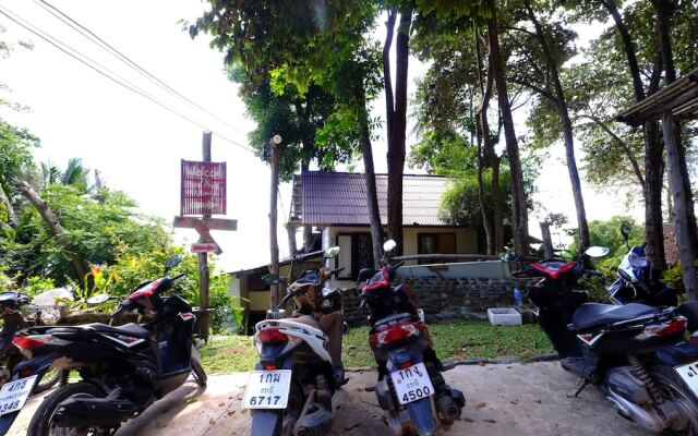 Baan Phu Lae