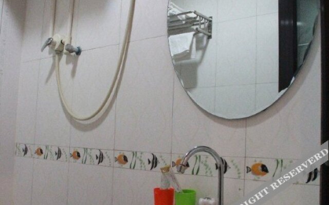 Fenglong Hotel