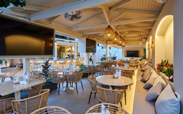 Mila Malia Studios Hotel