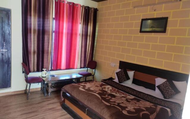 Hotel Deepraj, Kausani