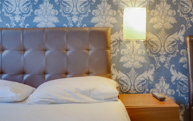 Somerset Hotel Baker Street London