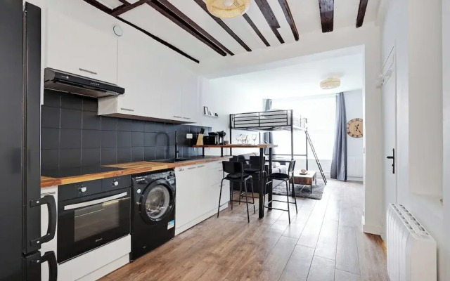 Spacious Studio in Cute Neighborhood