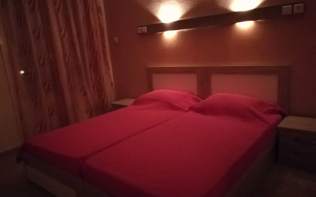 Stella Rooms Tolo