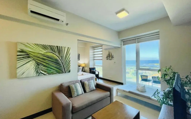MactanNewtown Staycation Near The Beach