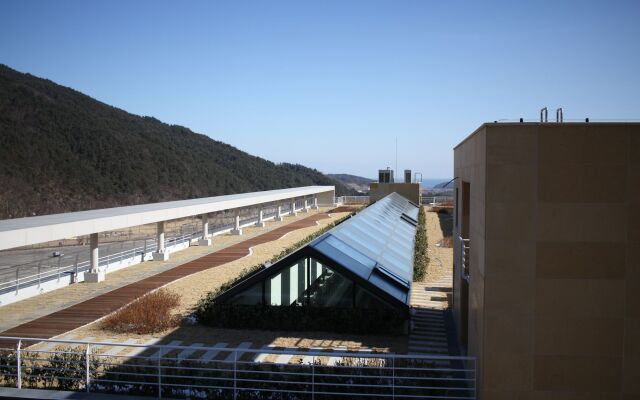 Green Lagoon Hotel in Seorak