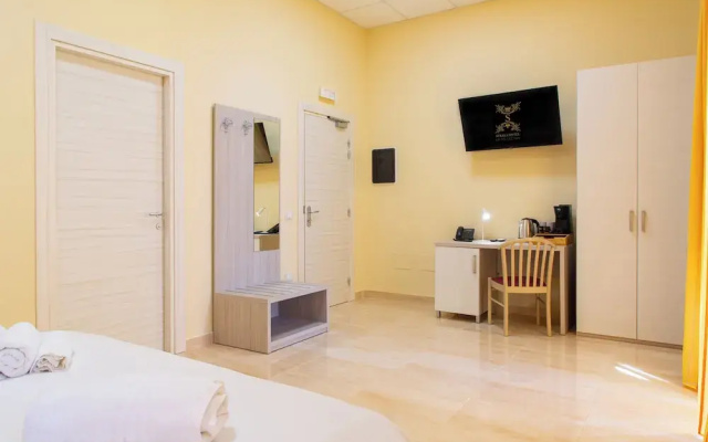 Syraka Hotel LR Collection