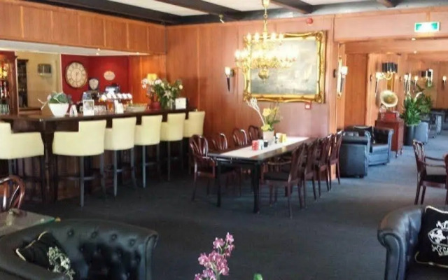 Brasserie Restaurant Hotel Eeserhof