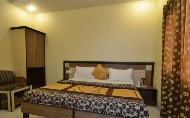 Hotel Sarovar Regency