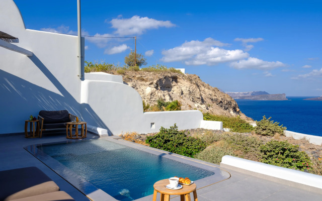 Neptune Luxury Spa Suites
