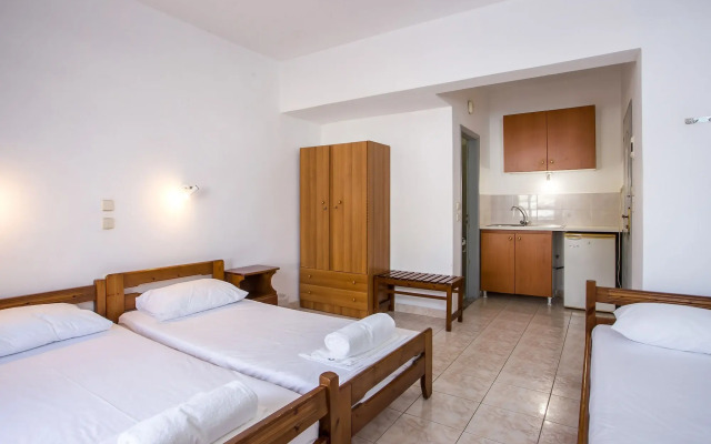 Nikos BnB
