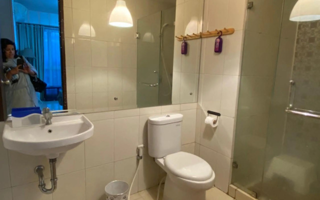 Callia Apartement Golf View Pulo Mas Jakarta Timur