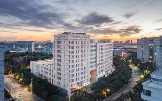 GreenTree Eastern Hotel (Tianjin Zhongxin Shengtaicheng)