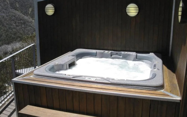 Huski Apartments Falls Creek