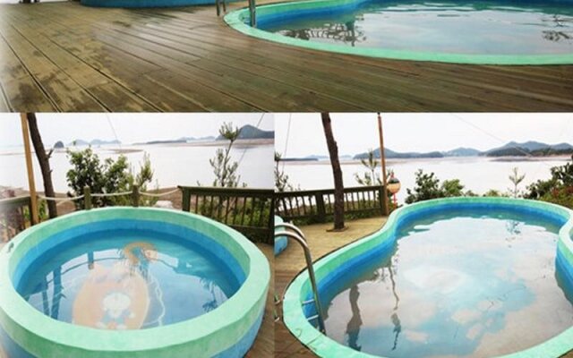 Daydream Resort