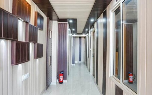 Fabhotel Jms Residency