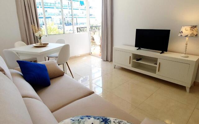 Skol 128 - Great 1-Bedroom Apartment with Sea Views