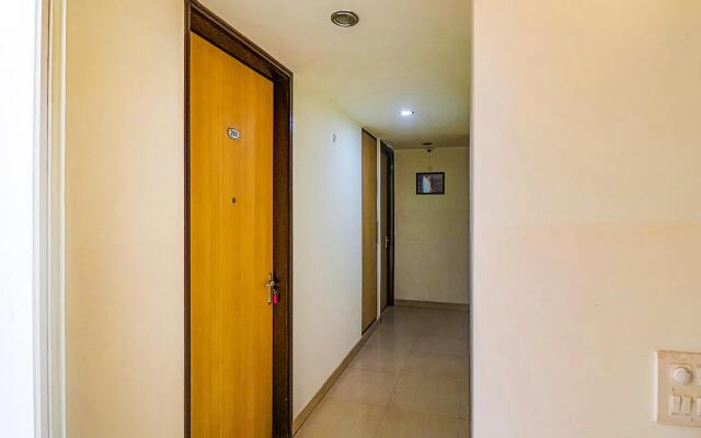 Merriment Hotel Sec 31 by Fabhotels