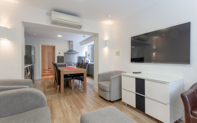 Luxury 2 Bedroom London Apartment