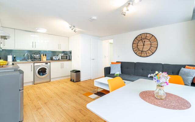 Central Apartment With 55'' Smart TV, Netflix