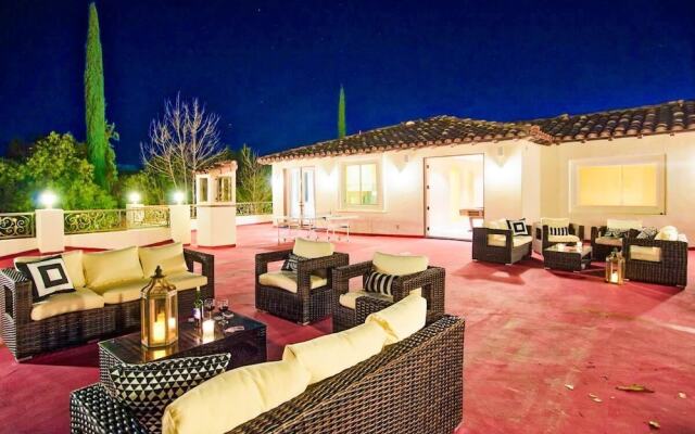 Via Del Sur By Avantstay Spanish Villa W Views Walk To Wineries