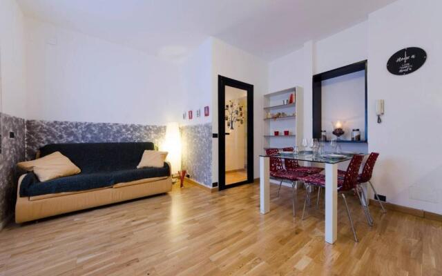 ALTIDO Elegant 1 BR Apt moments from the Sea