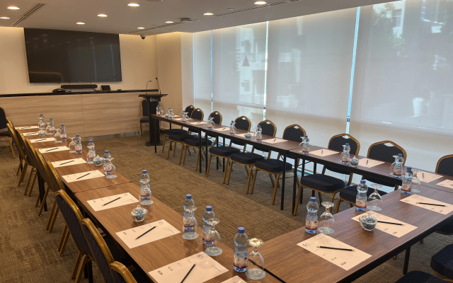C - Hotel and Suites Doha