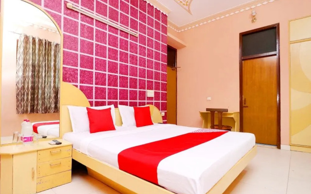 Hotel Shahi Mahal by OYO Rooms