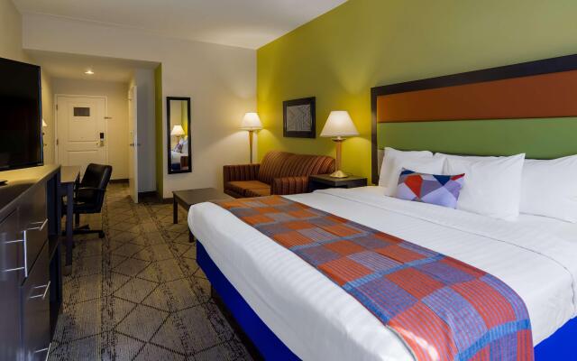 Best Western Plus Newport News Inn & Suites